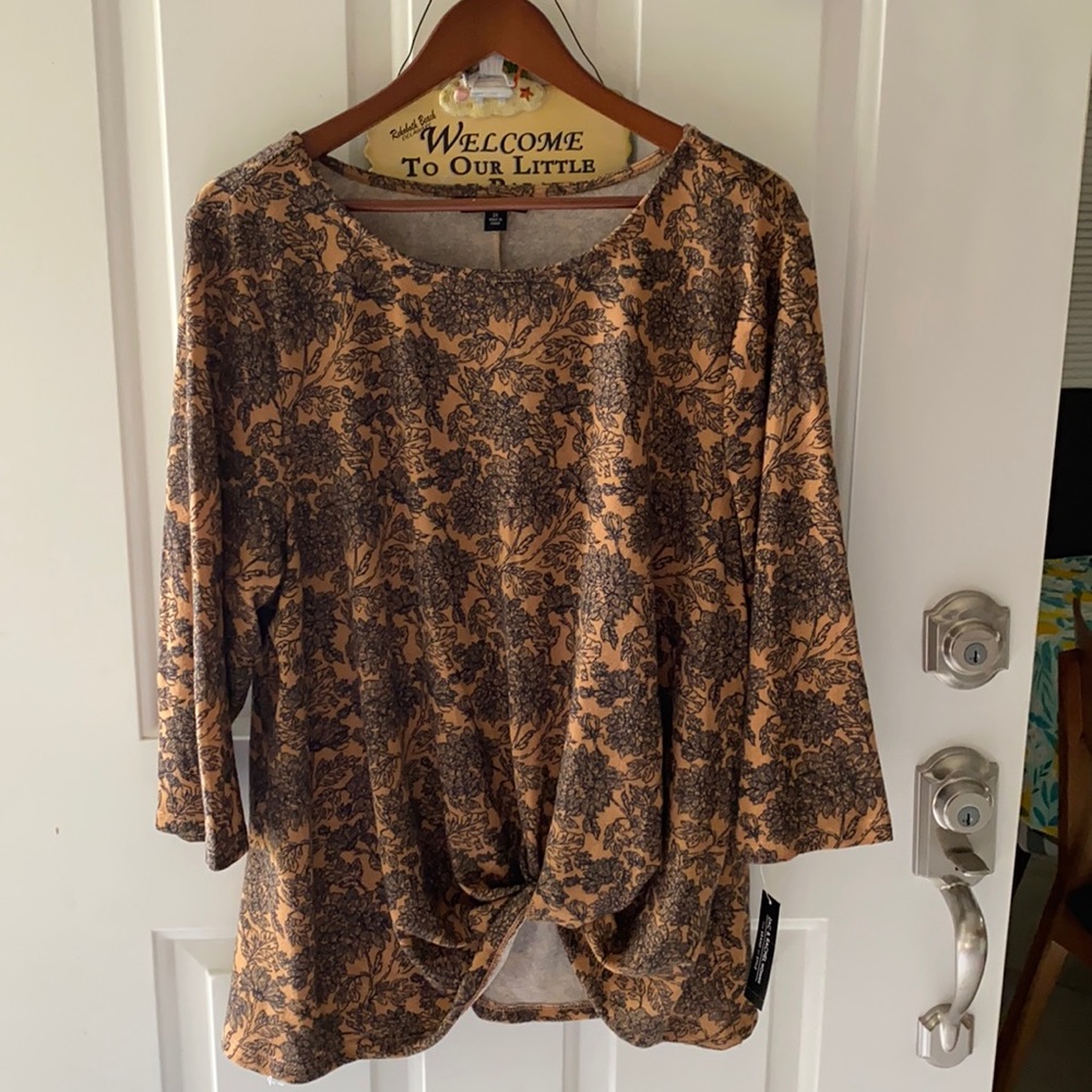 Zac & Rachel top with 3/4 length sleeve 2X